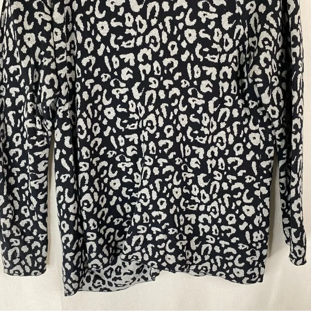 Lane Bryant Cardigan Women’s 18/20 Black Gray Cotton Button Front Animal Print - Picture 8 of 9